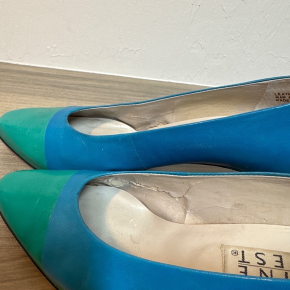 Vintage Blue& Green Nine West heels - Picture 5 of 7